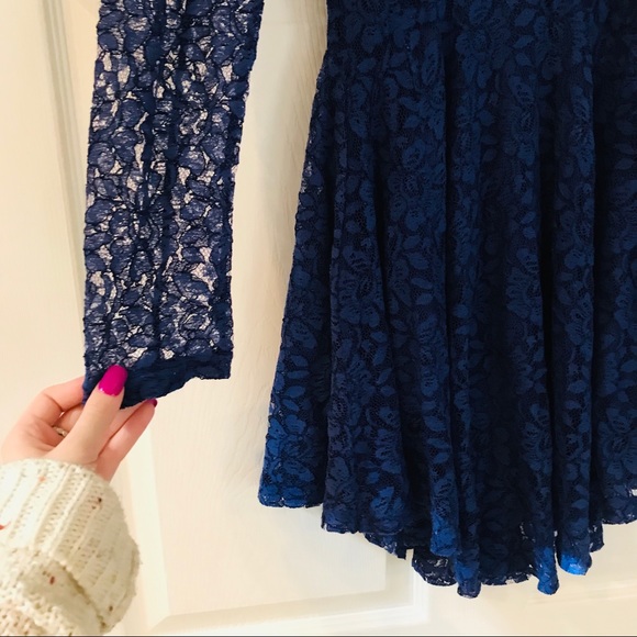 Blue Lace H&M Dress - Picture 2 of 3